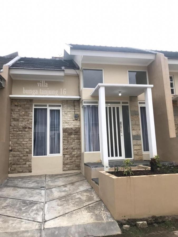 باتو Villa Syariah Bunga Tanjung 16 المظهر الخارجي الصورة